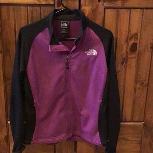 The North Face Women’s Purple and Black Jacket TKA STRETCH Full Zipper, size M